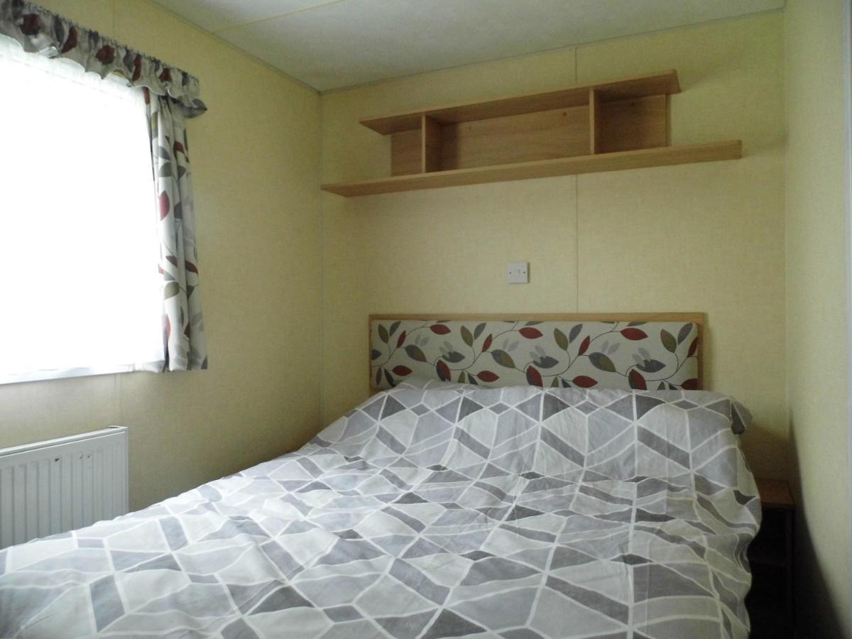 Oakdene -3 Bedroom Caravan Weeley Esterno foto